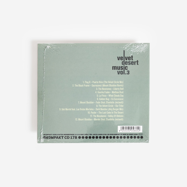 Velvet cd back 