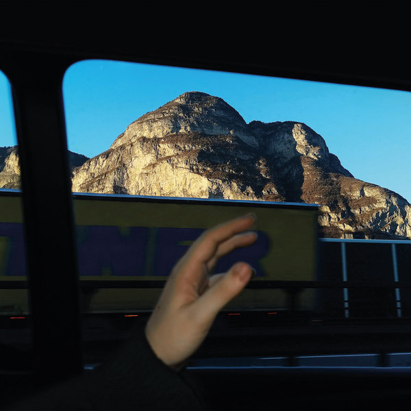 A1516157957 10 2